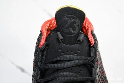 23 Premier 'Finale' Jordan  318474-061 0825